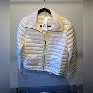 Cortland Park Yellowstone Quilted Women's Puffer Jacket